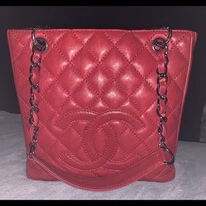 Authentic Red Leather CHANEL Petit Shopper